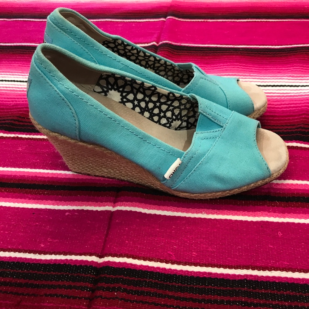 Toms peep toe teal wedges